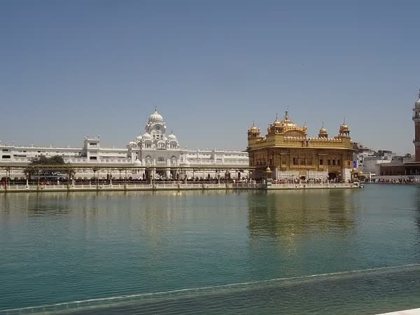 Rundreise im Herzen der Ebenen des Punjab und des Himachal Pradesh