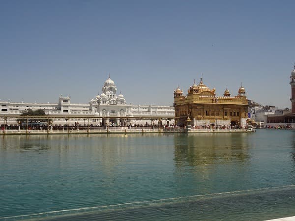 Rundreise im Herzen der Ebenen des Punjab und des Himachal Pradesh