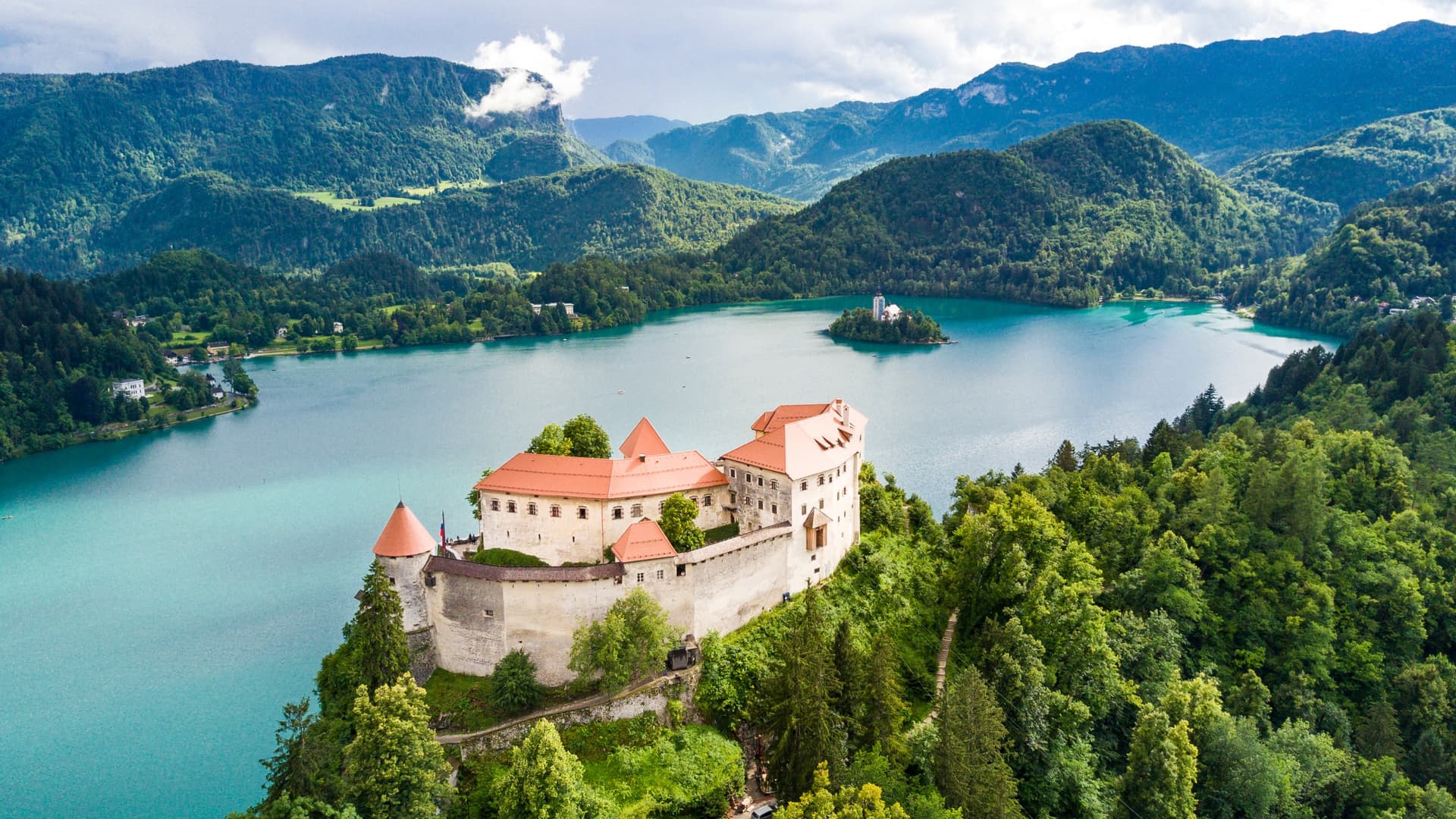 Unverzichtbare slowenische Sehenswürdigkeiten: Bled, Ljubljana, Postojna und Piran