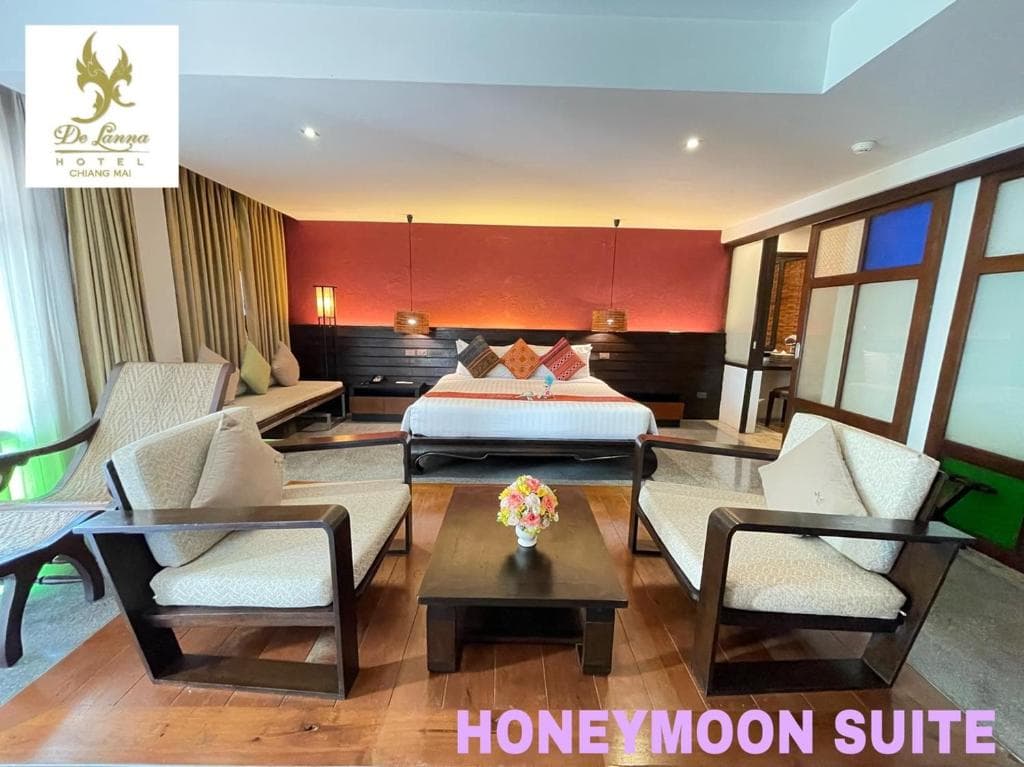 Honeymoon Suite