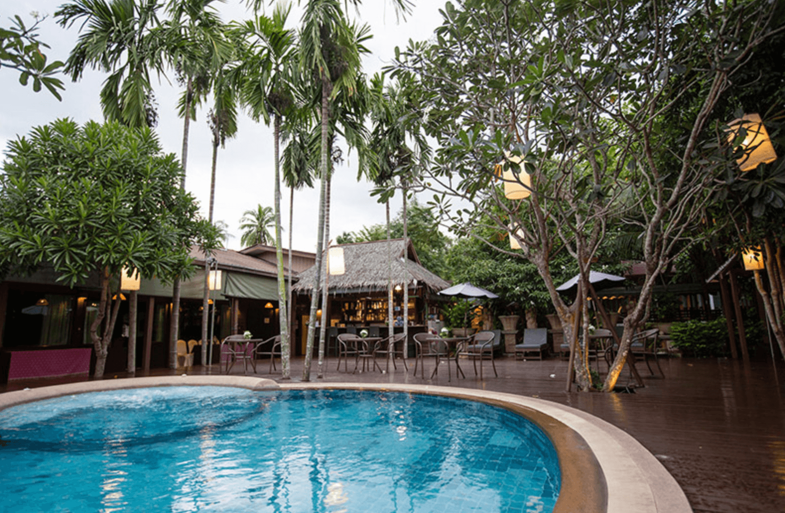 Baan Amphawa