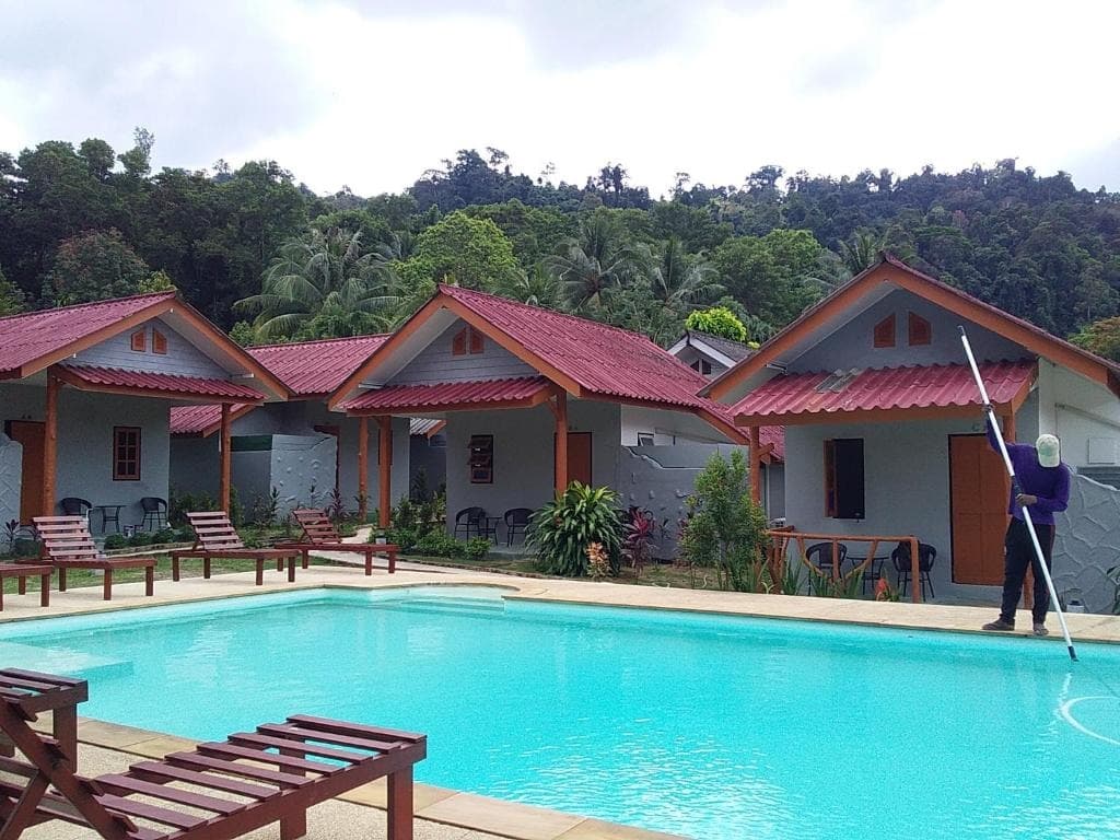 Khaolak Banana Bungalow