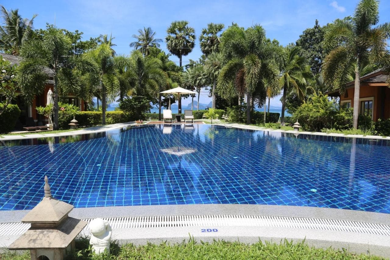 laguna villas piscine