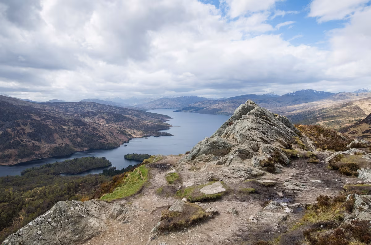 Das Wesen Schottlands: Highlands, Lochs und Schlösser