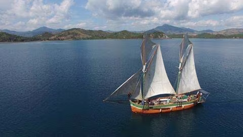 Migrationskruise von Majunga nach Morondava
