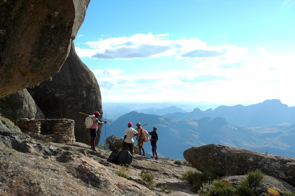 Trekking im Land der Betsileo und die Gipfel des Andringitra