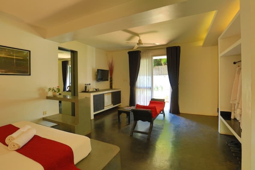 Family suite with private pool