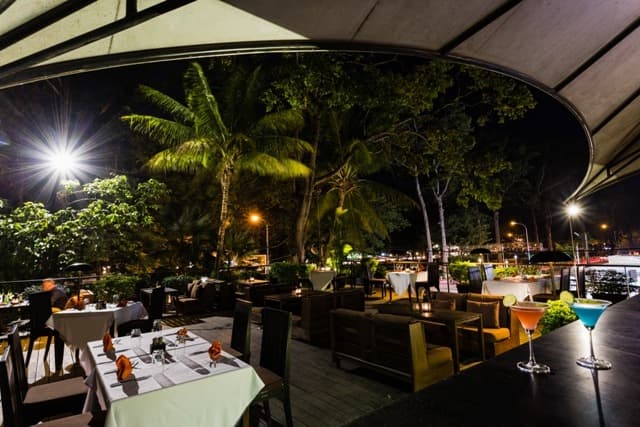 Lynnaya Urban River Resort