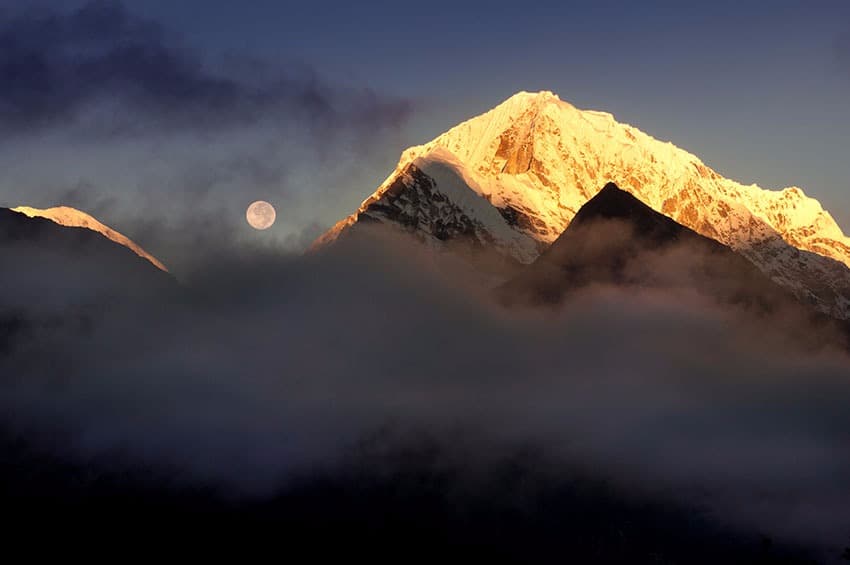 Kombinierte komfortable Trekking-Tour Everest & Annapurna