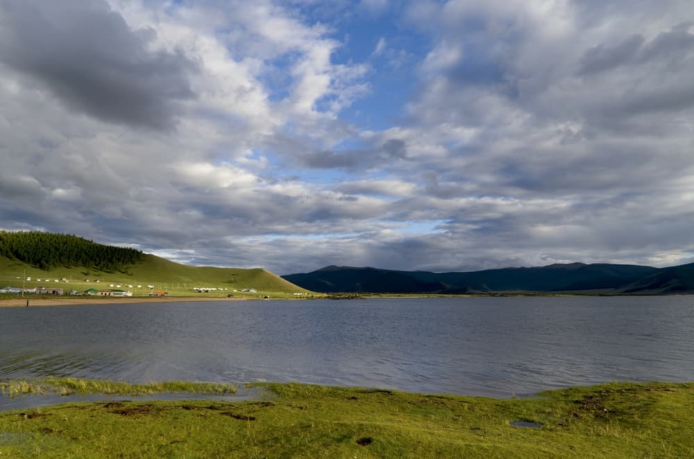 Tsagaan Nuur