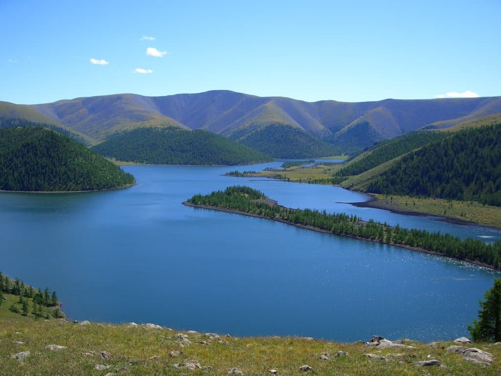 Naiman nuur